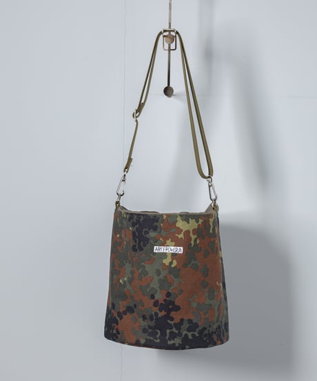 ARTE POVERA｜【 26SU32 】 ドイツ軍テント RE-巾着ショルダーBAG(M)