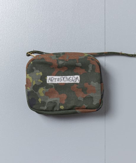 ARTE POVERA｜【 2025winter07 】 ドイツ軍テント RE-ポーチ(S)