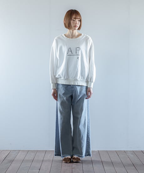 ★ARTE POVERA｜【 2025winter58 】 A.P 10YEARSダメージ加工 スウェット