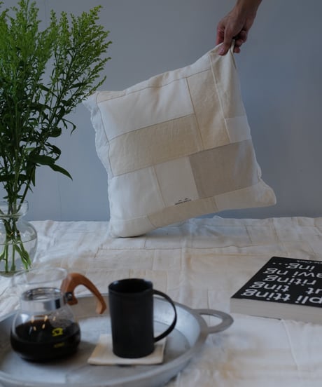 ★ARTEA｜【 artea-patch004-wht 】リネン MIX パッチワーク  クッション（45×45）
