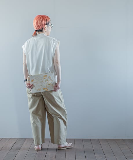 ATPOVA｜【 26SU10 】 コットンリネン チョウチョポーチ(M)