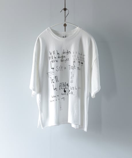 ARTE POVERA｜【 26SU76 】 NATSUME X KOTETSU コラボ 「どうにかなるさ」 ギルダン RE-message T