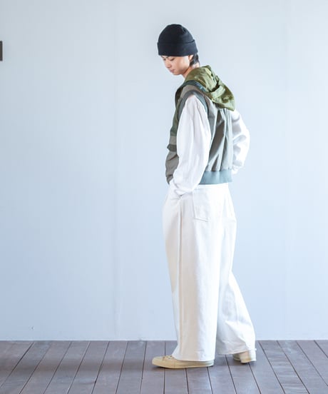 ARTE POVERA｜【 2025spring74 】オランダシェラフ染 RE-フードベスト