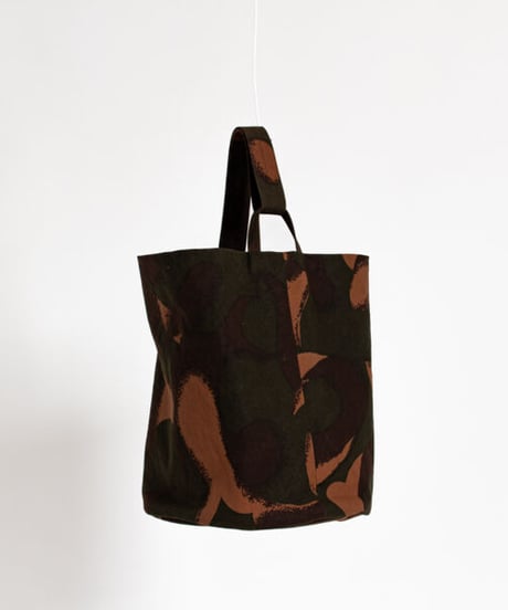 ★ARTEPOVERA【 artea-regoods015 】ハンガリー迷彩テント RE-2WAYワンショルダーBAG（L）