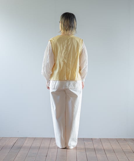 ATPOVA｜【 2026spring39 】 コットンカルゼ洗いざらし スリットベスト