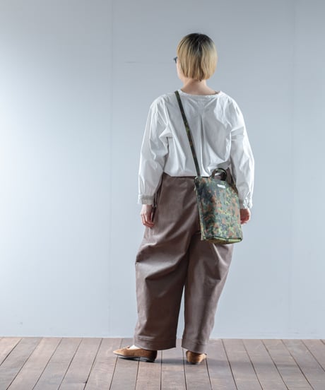 ARTE POVERA｜【 2025winter10 】 ドイツ軍テント RE-サコッシュ(M)