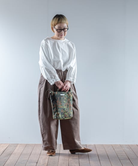 ARTE POVERA｜【 2025winter10 】 ドイツ軍テント RE-サコッシュ(M)