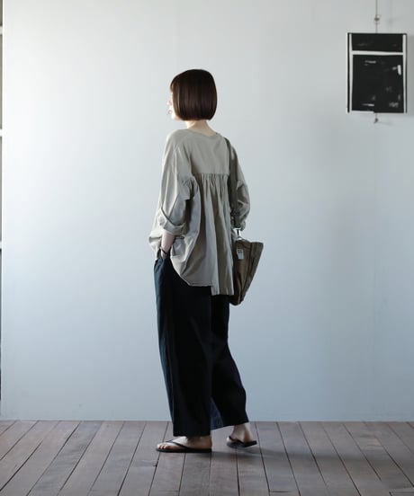 ARTE POVERA｜【 ARTEA - 26SP62 】 ギルダン RE-バックギャザー8分袖T
