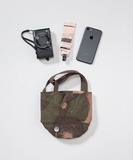 ★ARTEPOVERA【 artea-regoods012 】ハンガリー迷彩テント RE-2WAYワンショルダーBAG （XXS）