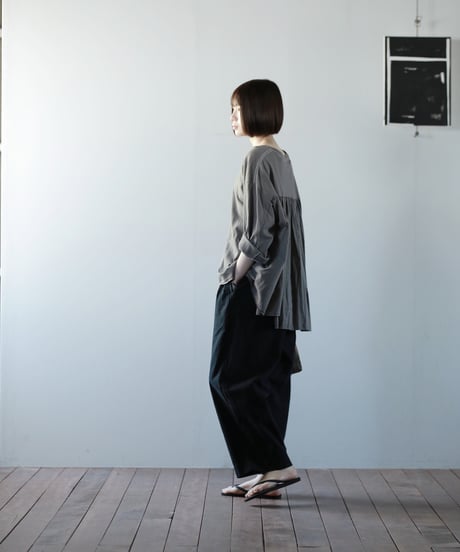 ARTE POVERA｜【 ARTEA - 26SP62 】 ギルダン RE-バックギャザー8分袖T