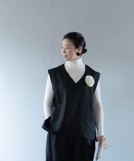 ★ATPOVA｜【 2025spring11 】リネンキャンバス Vネックベスト
