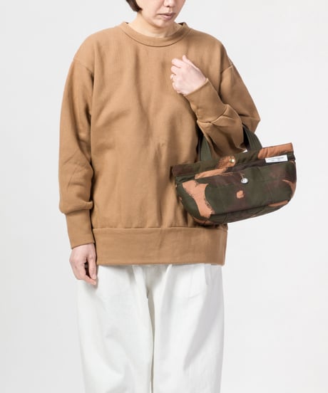 ★ARTEPOVERA【 artea-regoods016 】ハンガリー迷彩テント RE-ランチBAG（S）