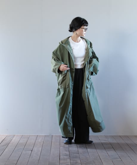 ARTE POVERA｜【 23WI33 】U.S.M1945 RE-フードコート