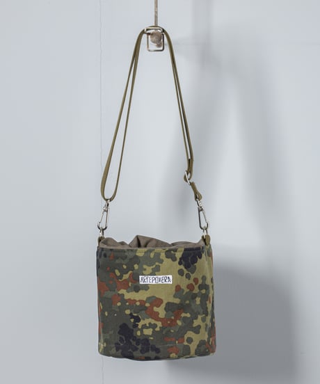 ARTE POVERA｜【 26SU31 】 ドイツ軍テント RE-巾着ショルダーBAG(S)