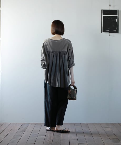 ARTE POVERA｜【 ARTEA - 26SP62 】 ギルダン RE-バックギャザー8分袖T