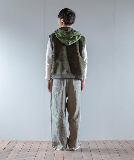 ARTE POVERA｜【 2025winter69 】 チェコキルトパンツ RE-アーミーMIXフードベスト
