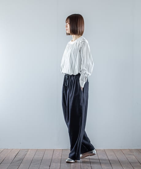 ATPOVA｜【 26WI10 】 縮絨ソフトライトウール タックタックPT