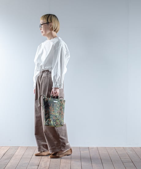 ARTE POVERA｜【 2025winter10 】 ドイツ軍テント RE-サコッシュ(M)