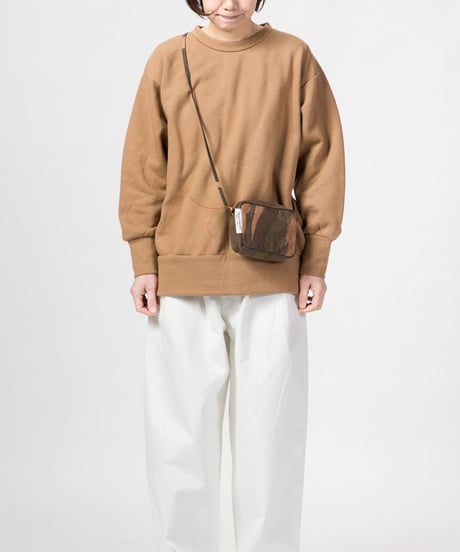 ★ARTEPOVERA【 artea-regoods004 】ハンガリー迷彩テント RE-サコッシュ（S）
