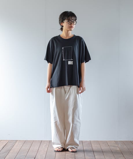 アート・デザイン・音楽 ART POVERA CATEGORY Tシャツ | ARTEA