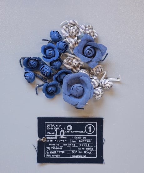 ★ARTEPOVERA｜【 artea-regoods909 】EUナースコート RE-コサージュ（XS）