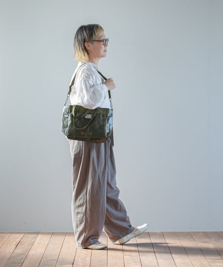 ARTE POVERA｜【 ARTEA - 26SP83 】 チェコPVCリュック RE-トート＆ショルダーBAG
