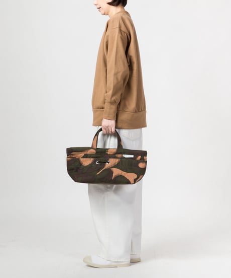 ★ARTEPOVERA【 artea-regoods017 】ハンガリー迷彩テント RE-ランチBAG（M）
