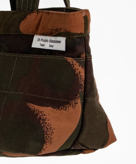 ★ARTEPOVERA【 artea-regoods016 】ハンガリー迷彩テント RE-ランチBAG（S）