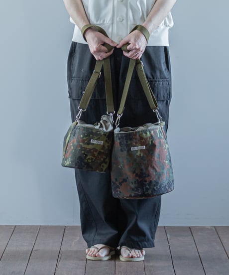 ARTE POVERA｜【 26SU31 】 ドイツ軍テント RE-巾着ショルダーBAG(S)