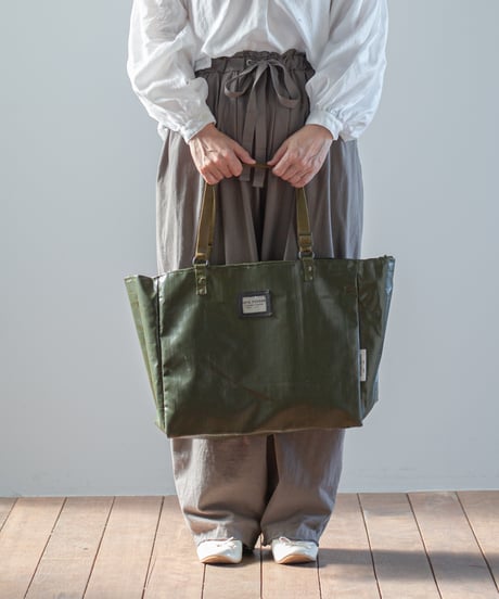 ARTE POVERA｜【 ARTEA - 26SP84 】 チェコPVCリュック RE-トート＆ショルダーBAG