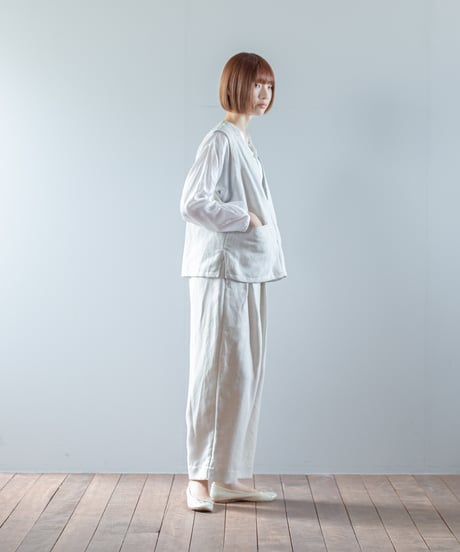 ★ATPOVA｜【 2026spring10 】 セレモニー リネンポリエステル混 Vネックベスト
