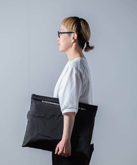 ARTE POVERA｜【 24SU30 】ドイツランドリーBAG RE-PCクラッチポーチ（L）