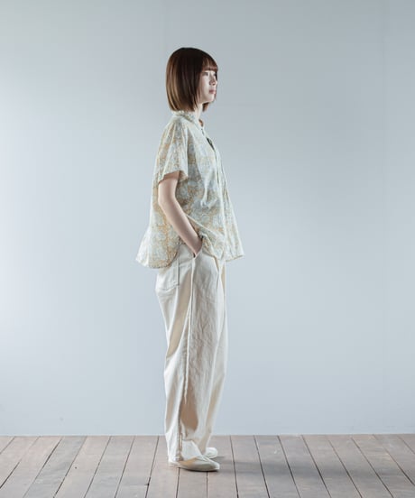 ATPOVA｜【 26SU02 】 インド草木染ハンドプリント スタンドフレンチSH