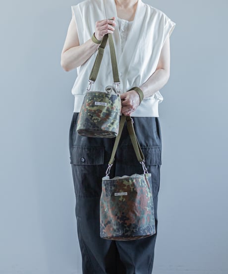 ARTE POVERA｜【 26SU32 】 ドイツ軍テント RE-巾着ショルダーBAG(M)