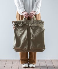 ARTE POVERA｜【 26WI27 】 イタリアチノシェラフ RE-ヘルメットBAG