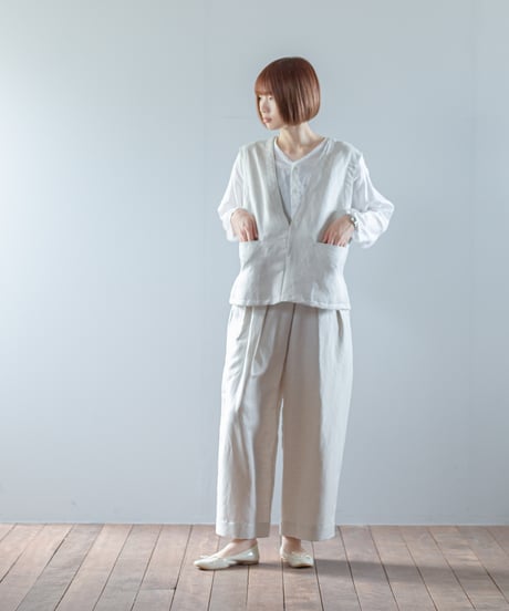 ★ATPOVA｜【 2026spring10 】 セレモニー リネンポリエステル混 Vネックベスト