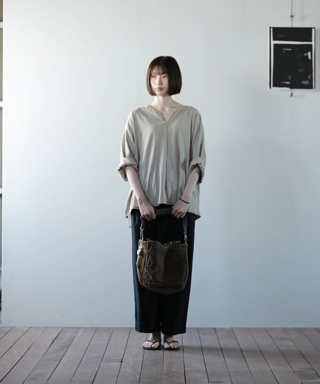 ARTE POVERA｜【 ARTEA - 26SP62 】 ギルダン RE-バックギャザー8分袖T
