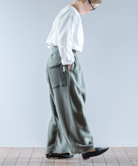 ARTE POVERA｜【 24WI30A 】フランススウェットPT RE-ワイドタックPT