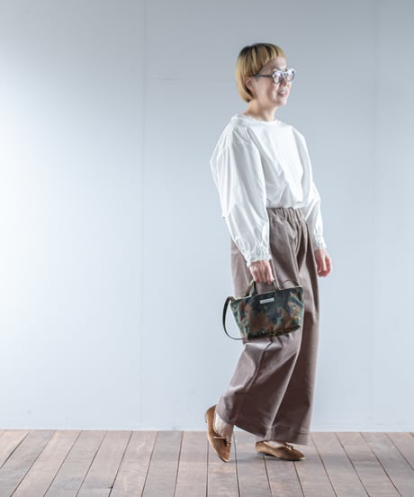 ARTE POVERA｜【 2025winter09 】 ドイツ軍テント RE-サコッシュ(S)