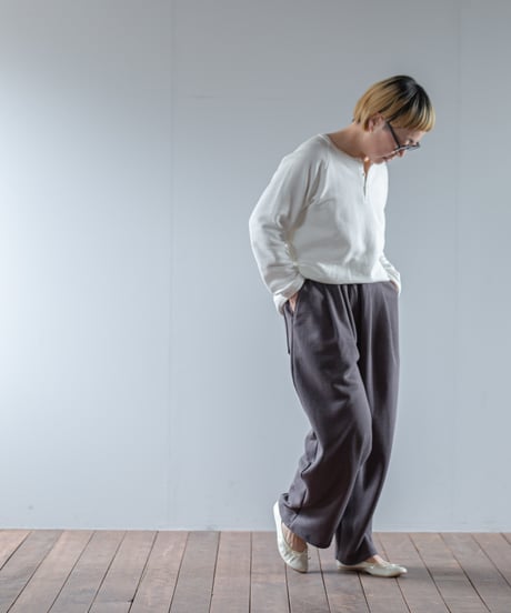 ATPOVA｜【 2025winter06 】 Linen cotton 裏毛 2タックワイドPT