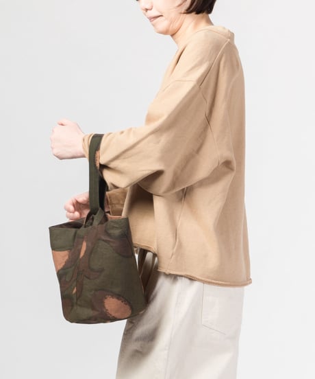 ★【 artea-regoods015 】ハンガリー迷彩テント RE-2WAYワンショルダーBAG（L）