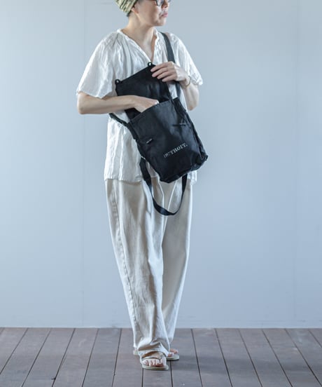 ARTE POVERA｜【 2025summer19 】1960年チェコ軍ショルダー RE-黒染ハンドプリントBAG