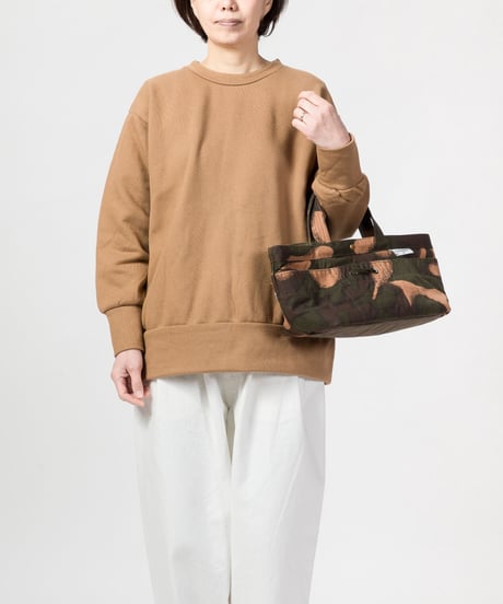 ★ARTEPOVERA【 artea-regoods017 】ハンガリー迷彩テント RE-ランチBAG（M）