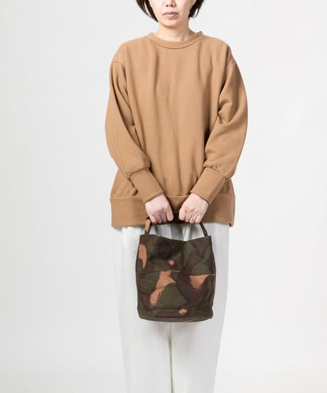 ★ARTEPOVERA【 artea-regoods014 】ハンガリー迷彩テント RE-2WAYワンショルダーBAG（M）