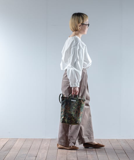 ARTE POVERA｜【 2025winter10 】 ドイツ軍テント RE-サコッシュ(M)
