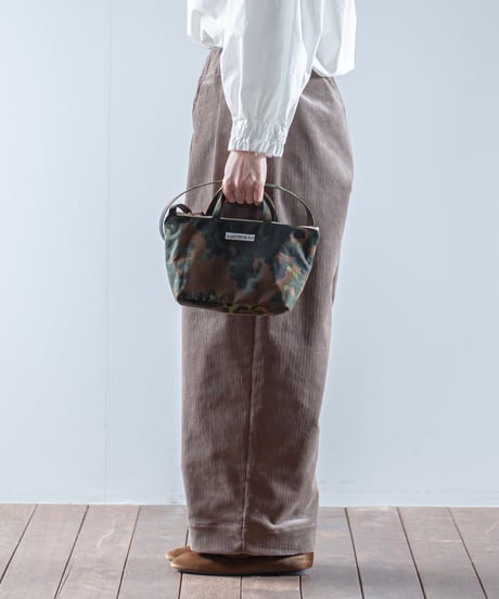 ARTE POVERA｜【 2025winter09 】 ドイツ軍テント RE-サコッシュ(S)