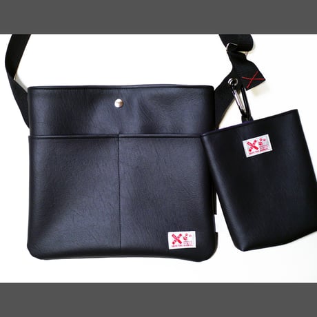 サコッシュ（black）