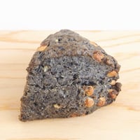 ＜9月期季節限定＞黒ごまスコーン