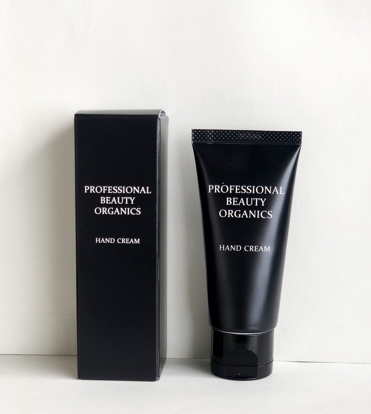 Carole Franck ハンドクリーム 125ml Carole Franck ハンドクリーム 125ml CAROLE FRANCK / ハイドラ