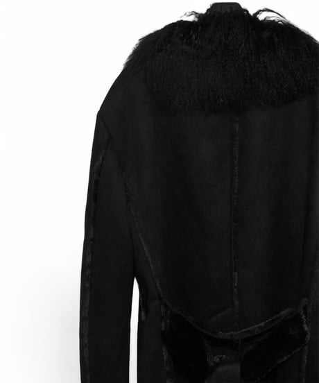 ys Yuji SUGENO (イース ユウジ スゲノ)  210951101-BLACK / Tibetan Lamb Fur Bonding Shearling Coat